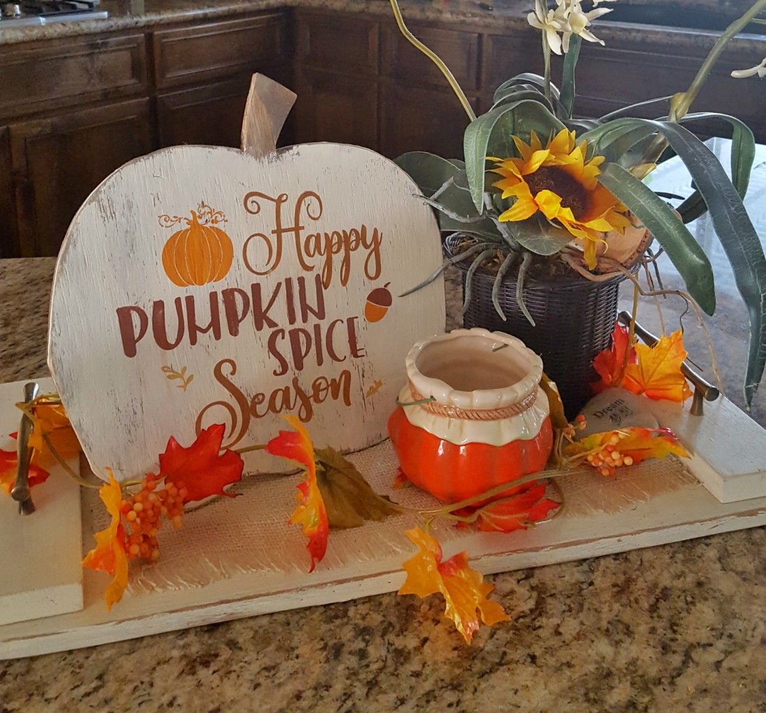 DIY Pumpkin wood sign tutorial
