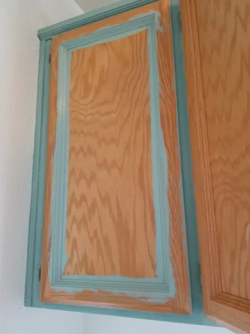 painting oak cabinets with chalk paint
