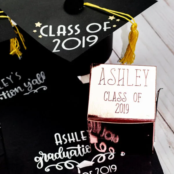 Cricut Graduation Party Ideas: Personalized Cap and Napkins!