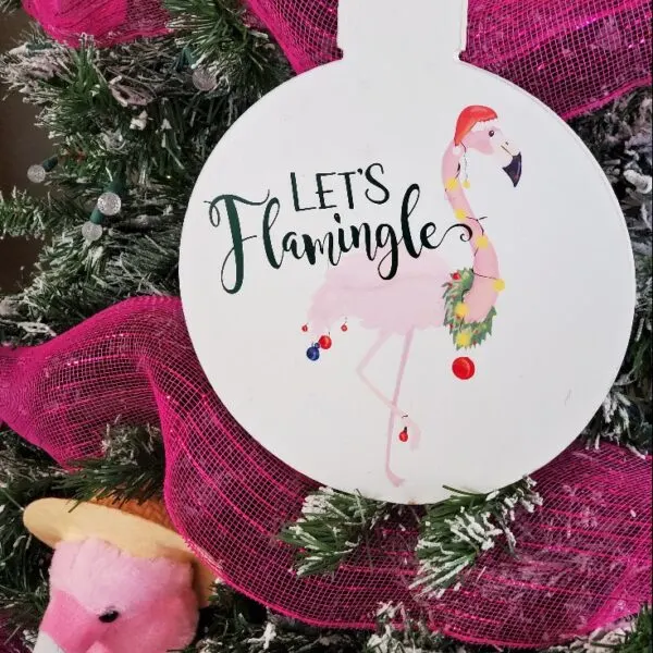 FREE Let’s Flamingle SVG File for a Fun Flamingo Party Decor!