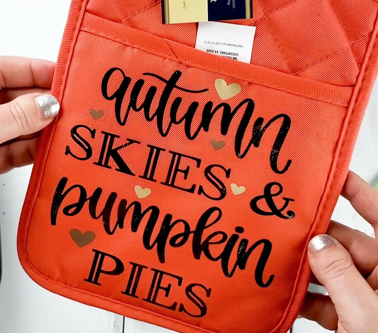 autumn skies and pumpkin pies mitt