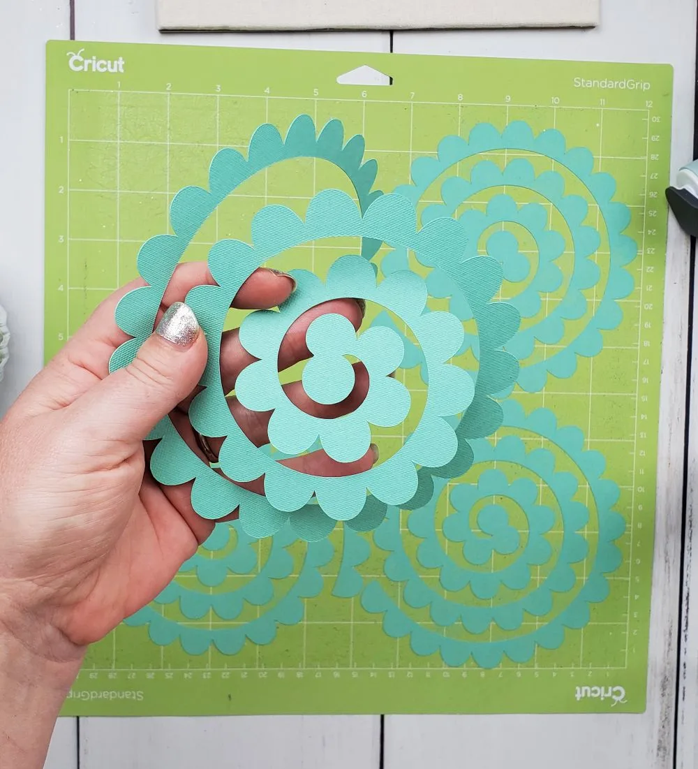 paper flower for shadow box