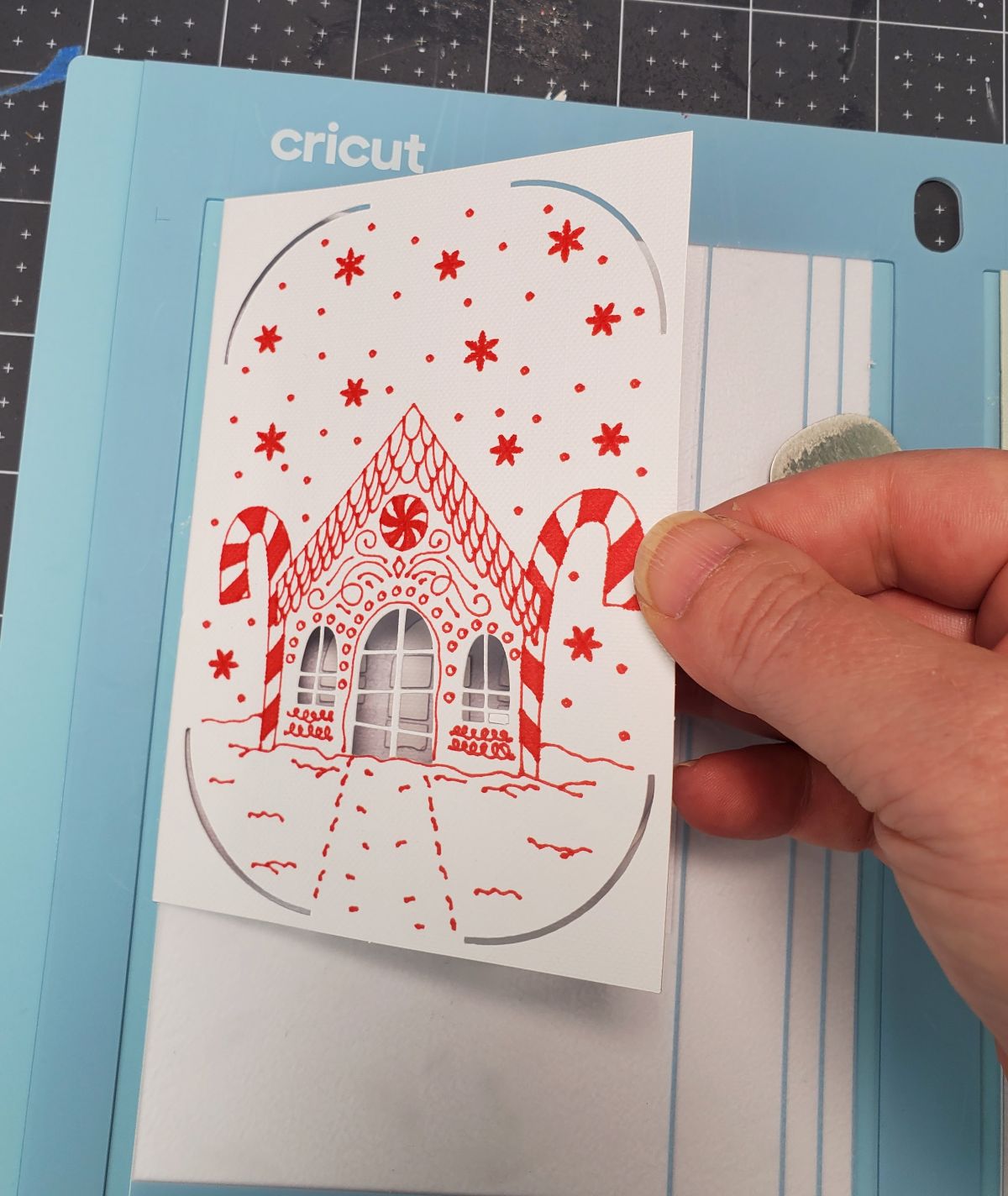 cricut christmas card gingerbread house