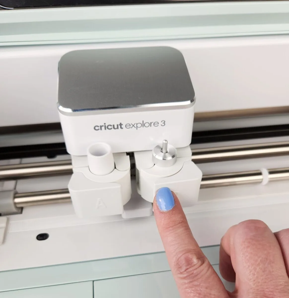 My unboxing of and guide to using the Cricut Explore 3